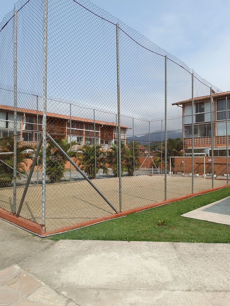 I24 Apartamento amplo perto da praia com piscina