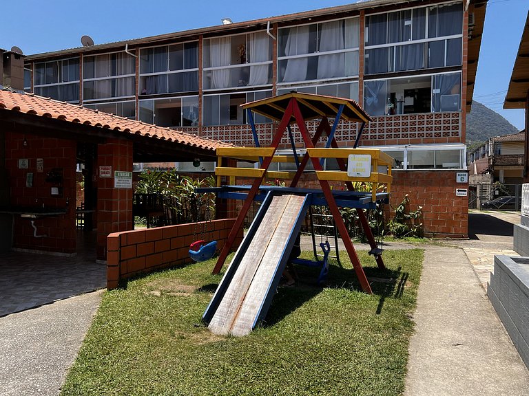 Conforto p/ casal, piscina - Wi-fi, 5 min da praia