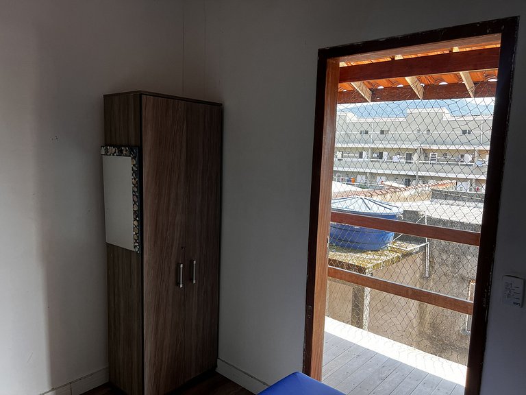 chalé confortável, cond. reservado - 5min da praia