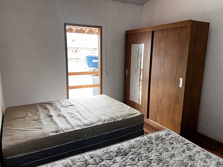 Ap confortável, piscina, Wi-Fi, 5min da praia