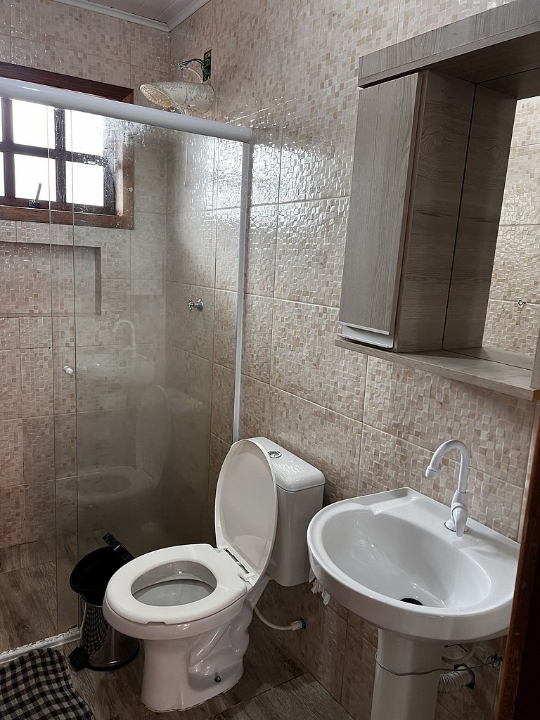 Ap confortável, piscina, Wi-Fi, 5min da praia