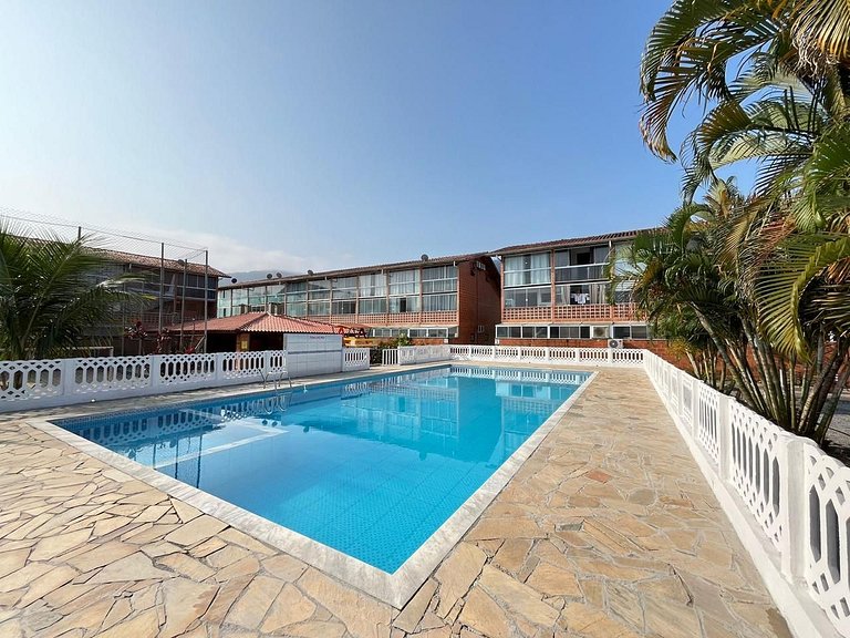 H5 Apartamento perto da praia com piscina