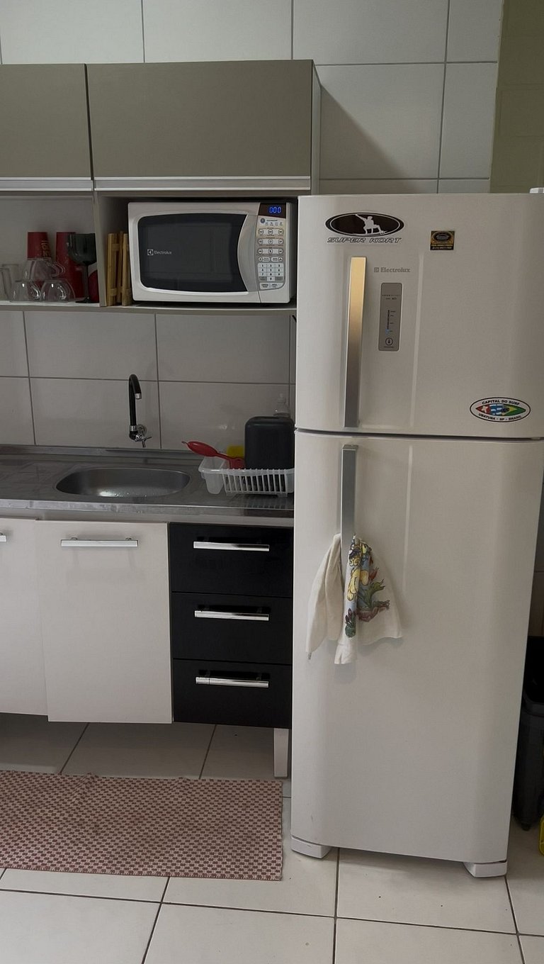 Ap p/ família grande, 3 quartos, piscina, conforto, 5min da