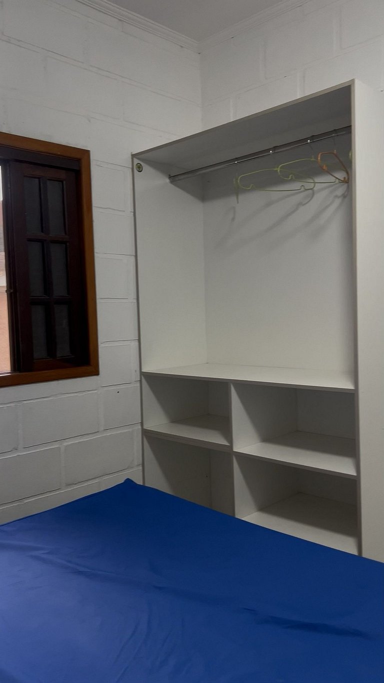 Ap p/ família grande, 3 quartos, piscina, conforto, 5min da