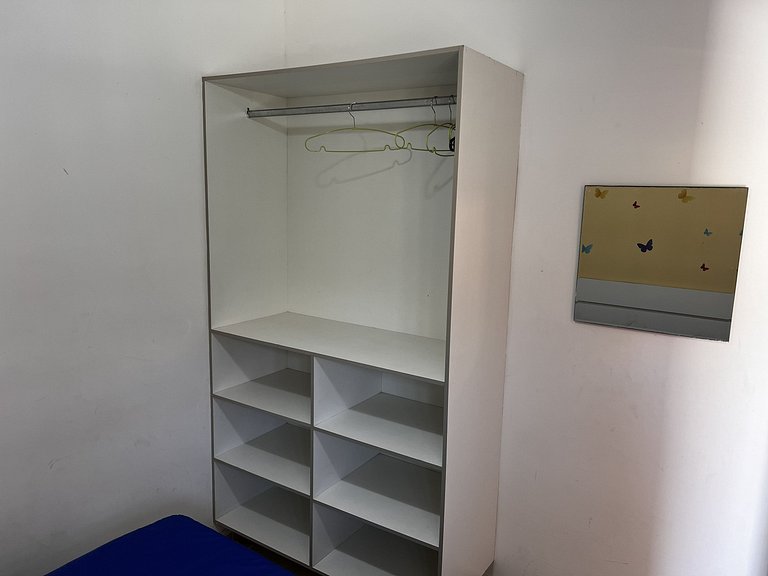 Ideal p/ casal ou família, conforto, piscina e perto da prai