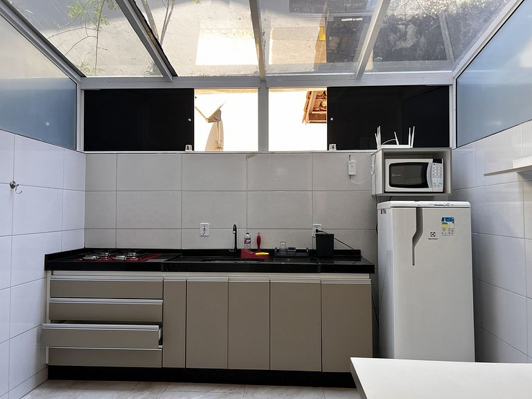 Ideal p/ casal ou família, conforto, piscina e perto da prai