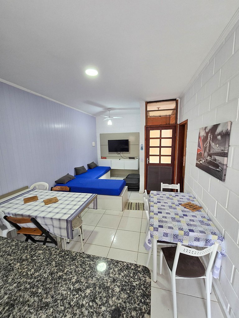 H1 Apartamento amplo perto da praia com piscina
