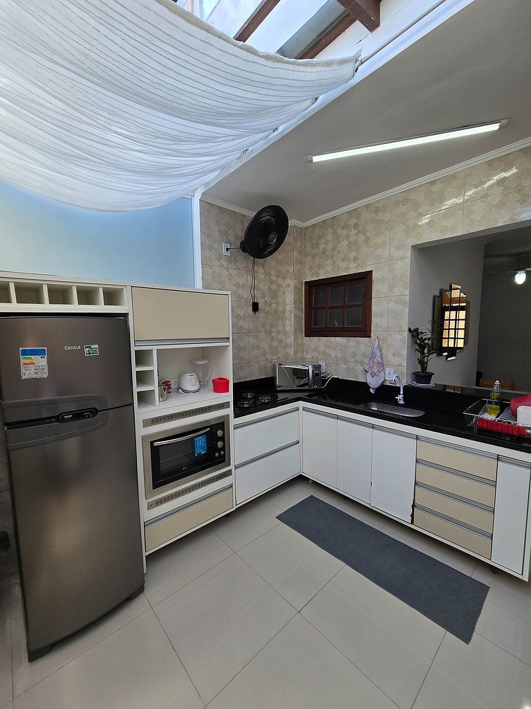 H5 Apartamento perto da praia com piscina