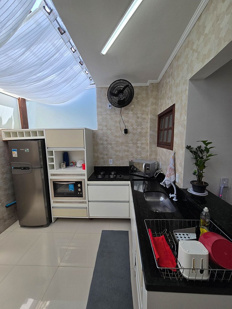 H5 Apartamento perto da praia com piscina