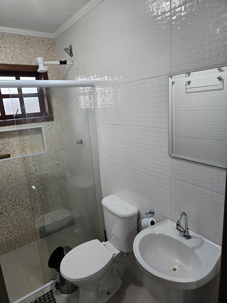 H5 Apartamento perto da praia com piscina