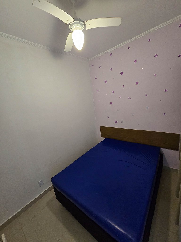 H5 Apartamento perto da praia com piscina