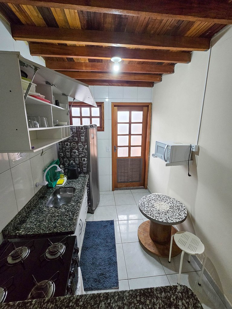 I24 Apartamento amplo perto da praia com piscina