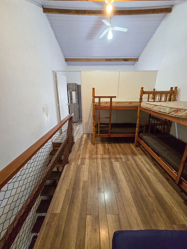 I24 Apartamento amplo perto da praia com piscina